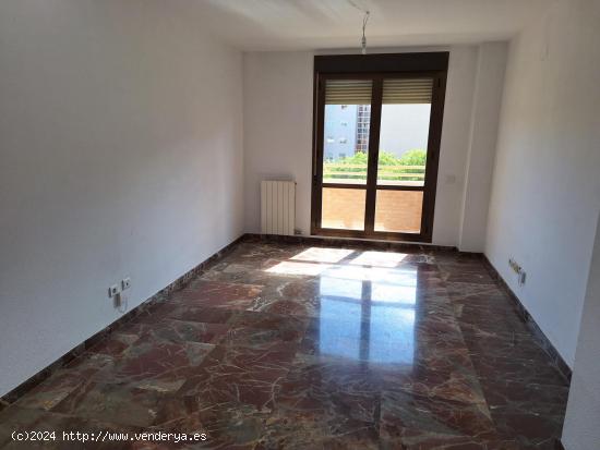 PISO EN VENTA EN EL ACTUR - ZARAGOZA