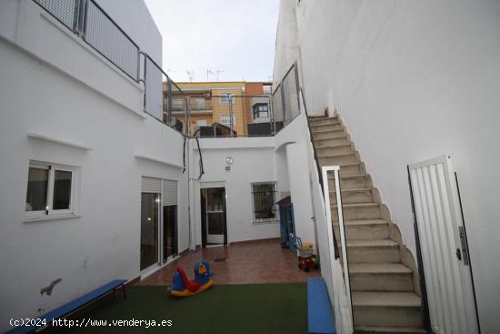  Casa en venta en Plaza España - VALENCIA 