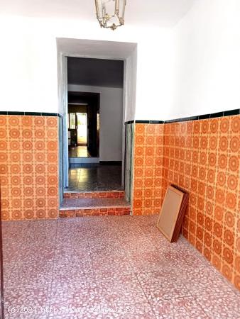  VIVIENDA EN ZONA CÉNTRICA, EN LA LOCALIDAD DE BURGUILLOS, SEVILLA. - SEVILLA 