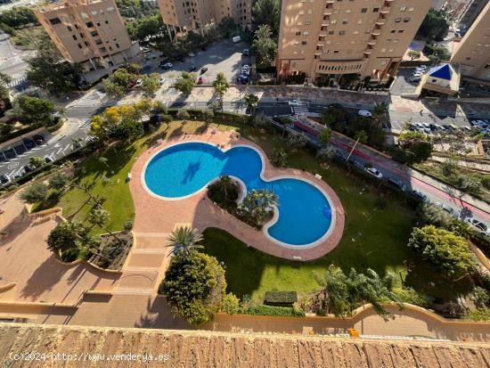  SE VENDE PISO EN PONIENTE  COBLANCA 32  - ALICANTE 