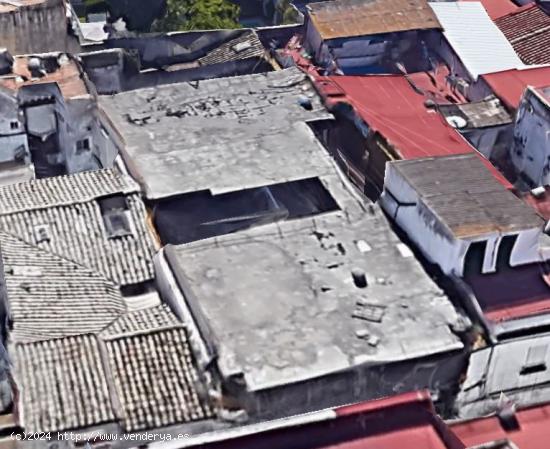 SOLAR DE 392 M2 PRÓXIMO A CALLE ARCOS CON LA ESTRUCTURA EJECUTADA - CADIZ