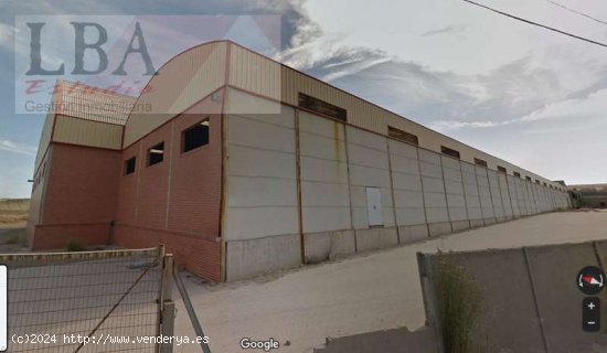  Solar industrial de 90.000 mts. 28 € metro. - Bailén 