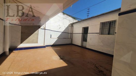 VIVIENDA BIFAMILIAR PARA ADECUAR A DOS VIVIENDAS O UNA GRAN CASA - Bailén