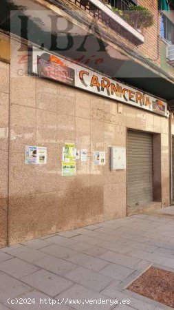 LOCAL COMERCIAL A PIE DE CALLE. - Bailén