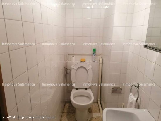 Salamanca ( Comuneros );  100m2,  4 despachos , 1 baño, 600€ - Salamanca