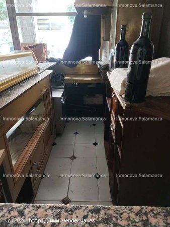 Salamanca ( Gran Vía ); 20 m2. local bar.  500€ - Salamanca