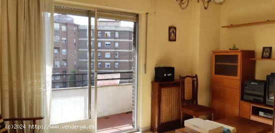 Salamanca ( Garrido Sur-  Corte  Inglés) 2D, 1WC. SS.CC. 155000€ - Salamanca