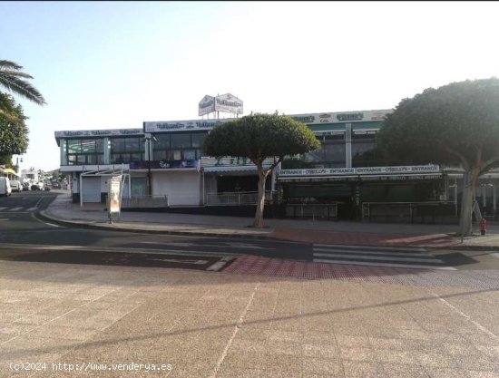 3 Locales en Centro Comercial Atlántico, Puerto del Carmen - Tías