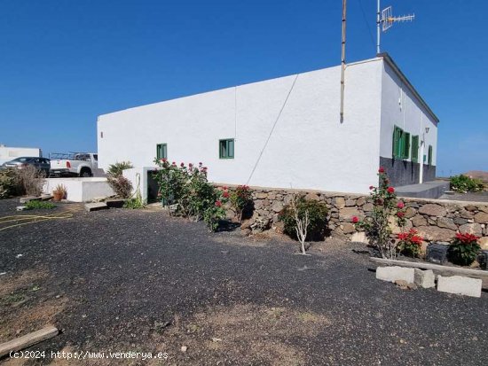 Casa tradicional canaria en Tinajo - Tinajo