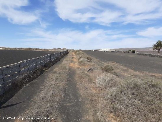 SE VENDE Terreno rústico en Los Valles - Teguise