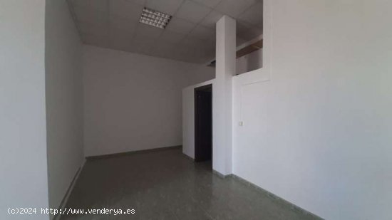 Local comercial en Venta en Las Losas - Vícar