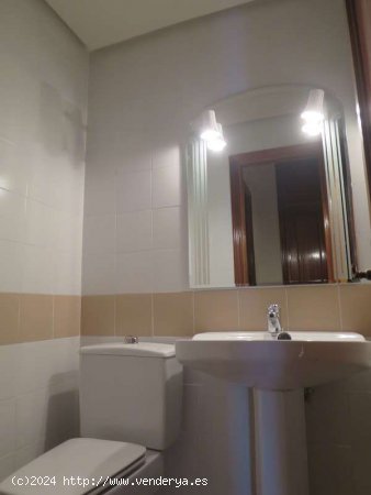 Vivienda de 1 dormitorio en finca con piscina y garaje, junto al Retiro - Madrid