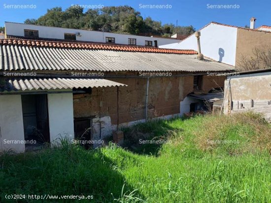 SE VENDE ALMACEN Y TERRENO DE TIERRA EN VENTA EN GALAROZA (HUELVA) ESPAÑA. - Galaroza