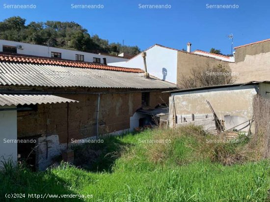 SE VENDE ALMACEN Y TERRENO DE TIERRA EN VENTA EN GALAROZA (HUELVA) ESPAÑA. - Galaroza