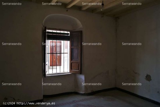 CASA DE PUEBLO EN VENTA EN CORTEGANA (HUELVA). ESPAÑA. - Cortegana