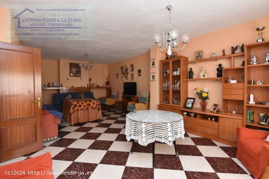 Chalet Pareado en Venta en La Zubia - Zubia (La)