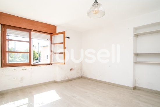  Piso en venta de 84 m² Lugar Faisca, 15570 Narón (A Coruña) 