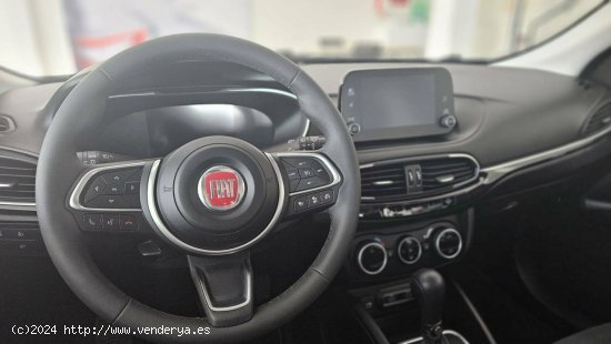 Fiat Tipo C. LIFE 1.5 HYBRID 130 DCT - Móstoles