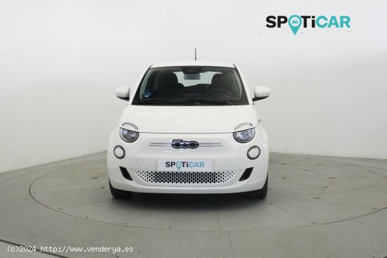 Fiat 500 500E ACTION 185KM 70 KW (95CV) ELECTRICO - Móstoles