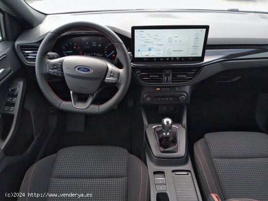 Ford Focus 1.0 Ecoboost MHEV 92kW ST-Line - Gasteiz