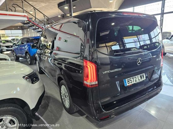 Mercedes Vito TOURER 116CDI 9 PLAZAS LARGA - Lugo