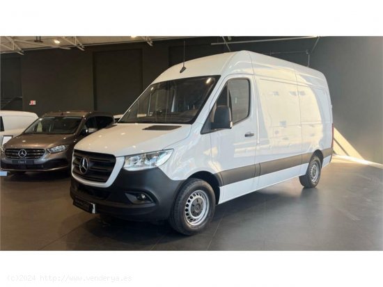 Mercedes Sprinter 315 CDI MEDIO 3.5T T. ALTO - 