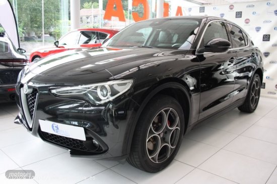  Alfa Romeo Stelvio STELVIO 2.2 JTDM Q4 AUT EXECUTIVE 5P de 2019 con 71.588 Km por 27.300 EUR. en Pon 