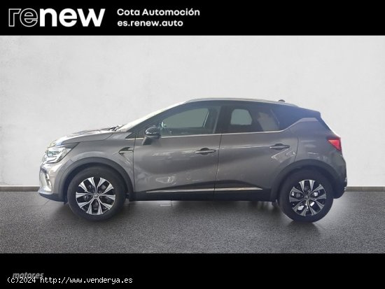 Renault Captur TECHNO TCE 90CV de 2023 con 18.000 Km por 21.500 EUR. en Madrid