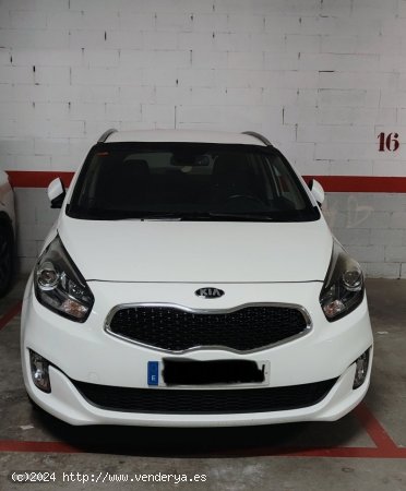 Kia Carens 1.7 de 2014 con 148.000 Km por 9.100 EUR. en Lleida