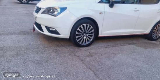 Seat Ibiza 1.4 Style conect 90 cv de 2017 con 89.500 Km por 10.800 EUR. en Barcelona