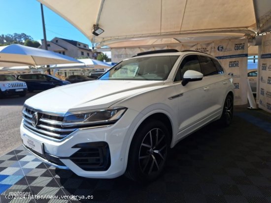 Volkswagen Touareg R-Line 3.0 V6 TDI 210kW Tip 4M de 2020 con 67.724 Km por 50.900 EUR. en Pontevedr