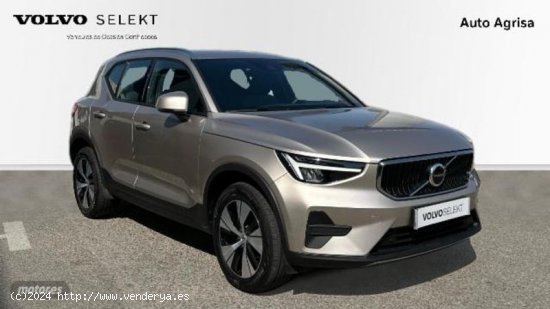 Volvo XC40 XC40 Core, T2 automatico, Gasolina de 2023 con 21.772 Km por 32.900 EUR. en La Rioja