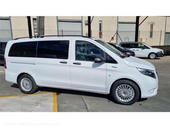 Mercedes Vito e-Vito 126 Tourer Pro Larga - 