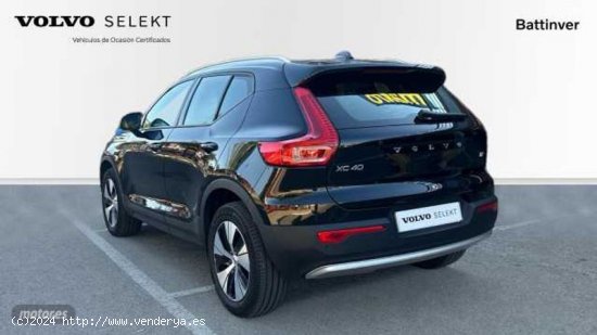 Volvo XC40 XC40 Core, T2 automatico, Gasolina de 2023 con 24.687 Km por 33.900 EUR. en Madrid