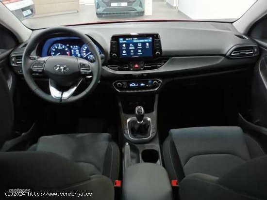 Hyundai i30 1.0 TGDI Klass LR 48V 120 de 2023 con 10.000 Km por 20.900 EUR. en Cuenca