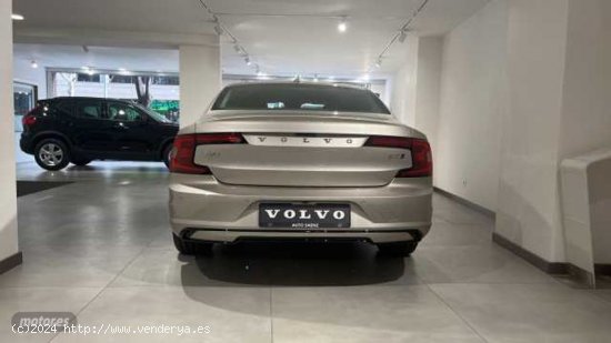 Volvo S 90 S90 Plus, B5 (diesel) AWD, Diesel, Dark de 2023 con 10 Km por 62.000 EUR. en Barcelona