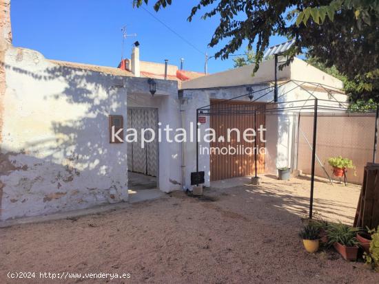 CASA  A LA VENTA EN BENEIXAMA. - ALICANTE