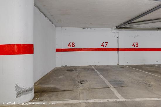 PLAZA DE GARAJE EN LA ZONA DE LA PLAYA LOS LOCOS EN TORREVIEJA - ALICANTE