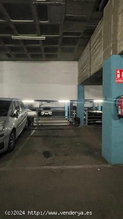 PARKING EN LA ZONA DE VERDUN - BARCELONA