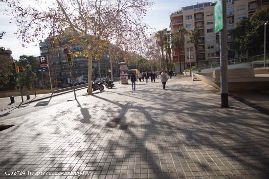 PARKING EN LA ZONA DE VERDUN - BARCELONA