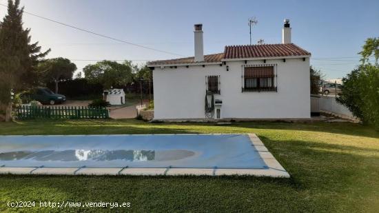  TERRENO CON DOS CASAS EN PATRIA - CADIZ 