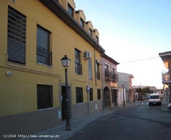 Plaza de garaje en venta en Camarma de Esteruelas, Madrid - MADRID