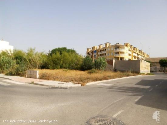 TERRENO TIPO SOLAR EN ALMORADÍ - ALICANTE