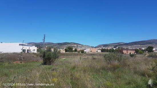 TERRENO URBANIZABLE EN IBI - ALICANTE