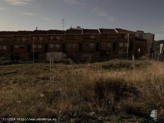 TERRENO TIPO SOLAR EN ONIL - ALICANTE