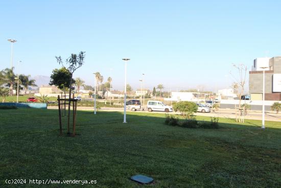 PARCELA-SOLAR EN SUELO URBANO BULEVAR DEL XUQUER. INCLUYE ZONA DEPORTES Y DE OCIO. - VALENCIA