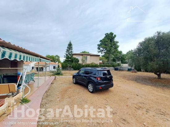 CHALET SEMINUEVO CON GARAJE, TERRAZA Y BARBACOA CERCA DE LA PLAYA - CASTELLON