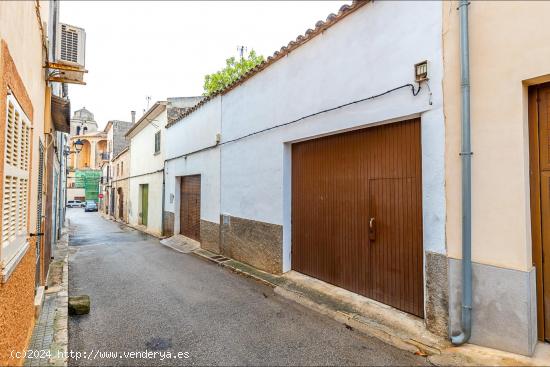 CASA A REFORMAR O GARAJE EN VENTA CENTRO DE MURO - BALEARES