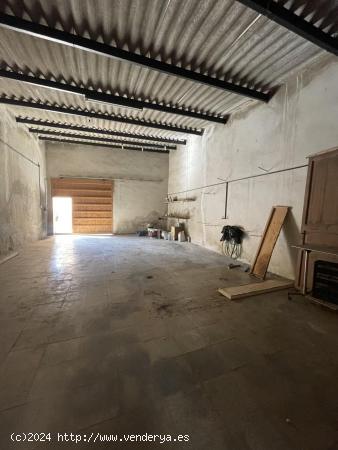 CASA A REFORMAR O GARAJE EN VENTA CENTRO DE MURO - BALEARES