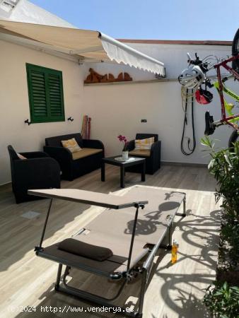 BONITO BUNGALOW EN LA ZONA DEL CAMPO INTERNACIONAL - LAS PALMAS